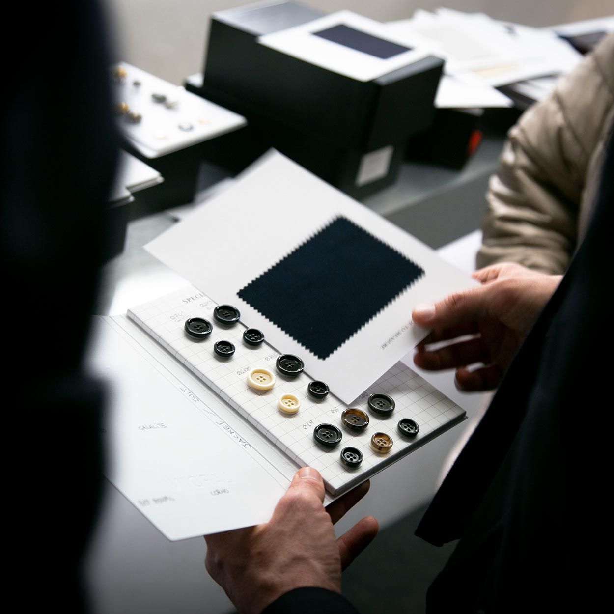 Un Evento Esclusivo: L’Artigianalità Lardini Incontra Quaranta Boutique | Image 1275773