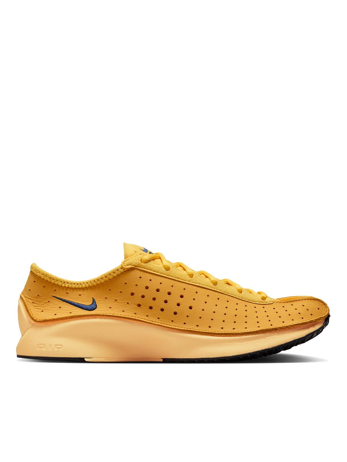Air Superfly Orange Shoe - Woman
