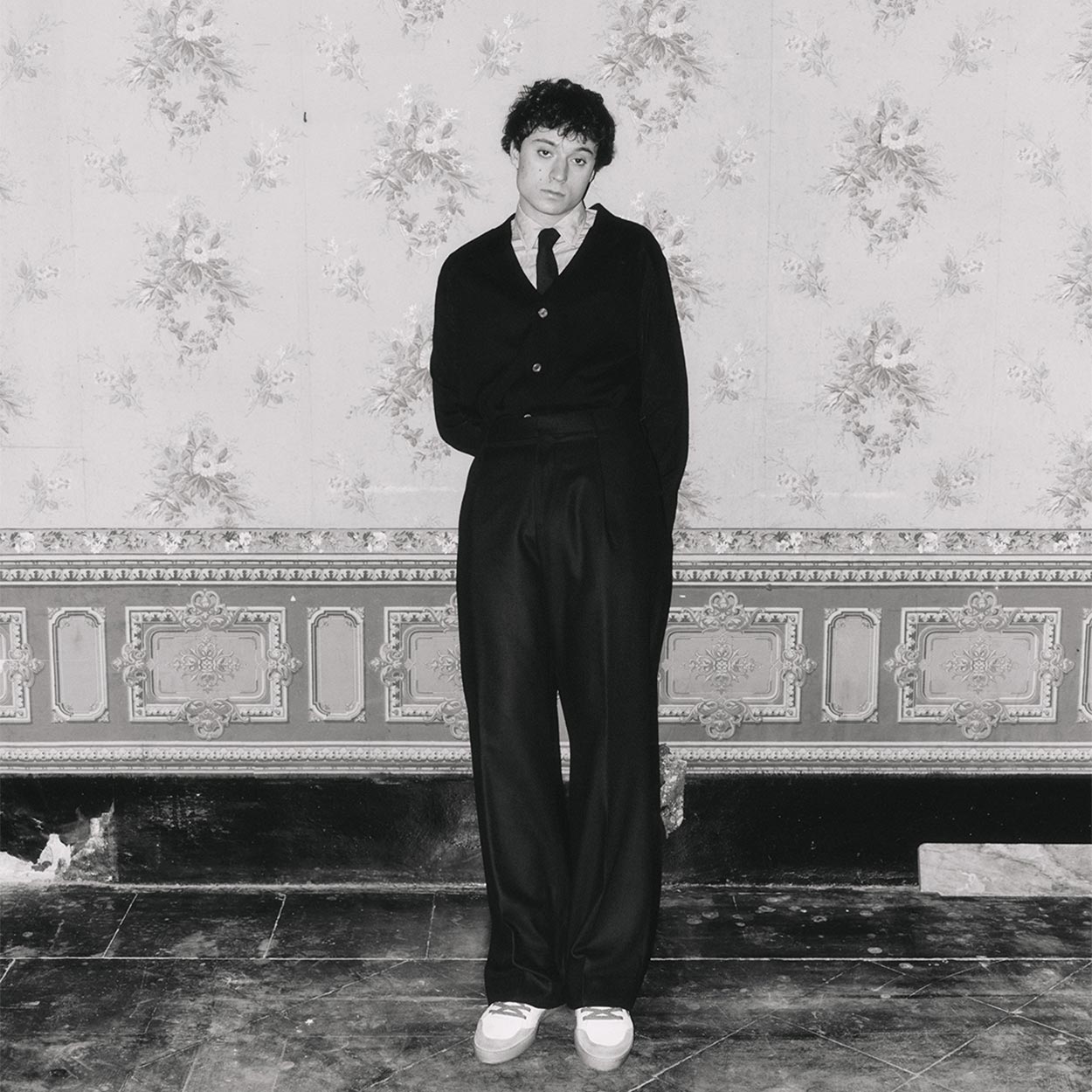 Fresh Mula performed a secret live set at the our Holiday Party In that energy, Quaranta pushed tailoring beyond the expected | Image 1289355