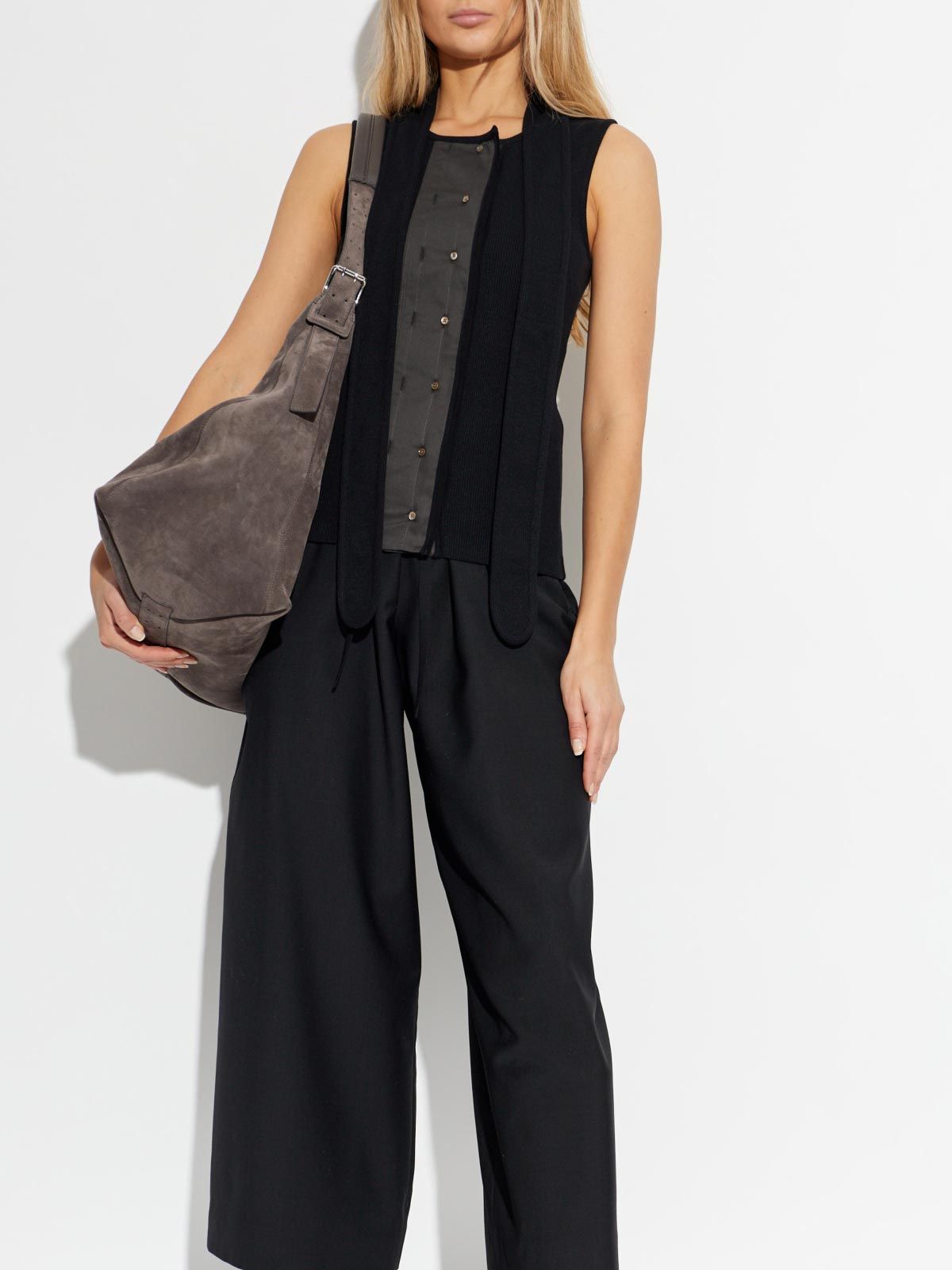 Asymmetrical top black LEMAIRE