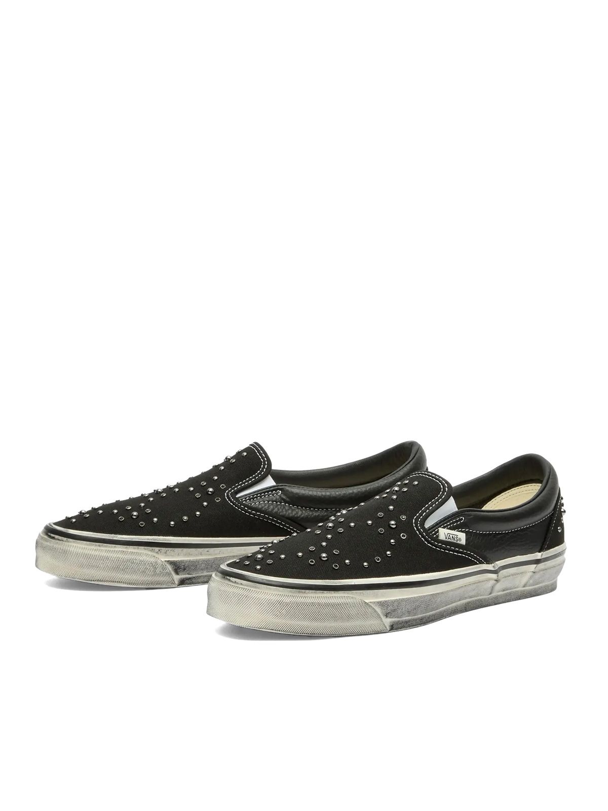 classic slip on black Shoes - woman VANS