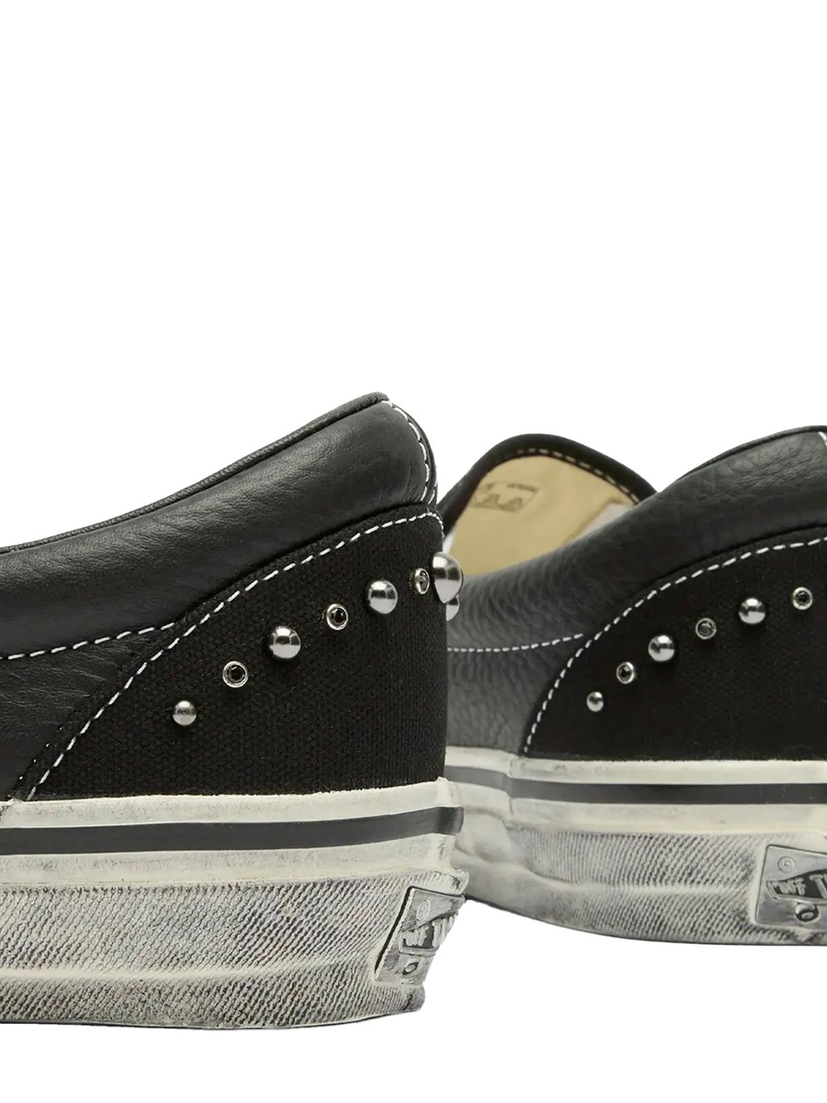 classic slip on black Shoes - woman VANS