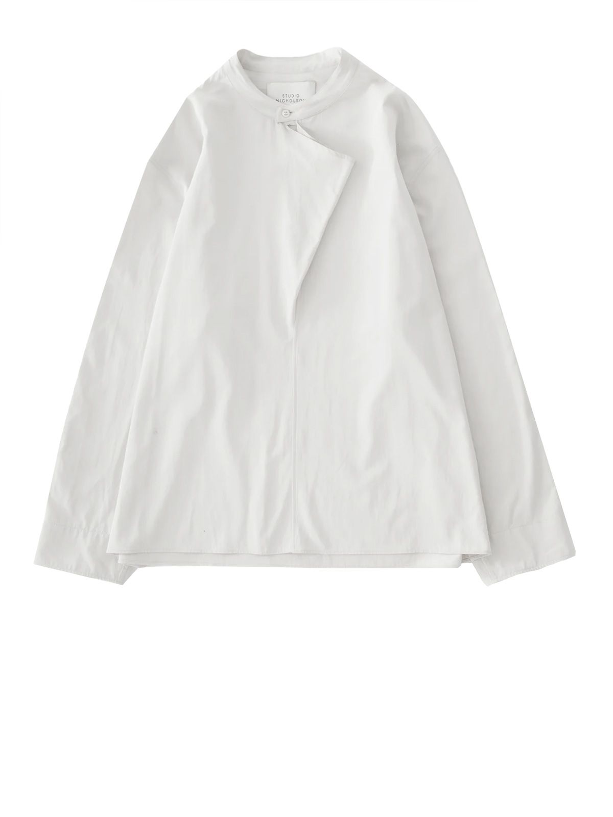 camicia con colletto drappeggiato color crema