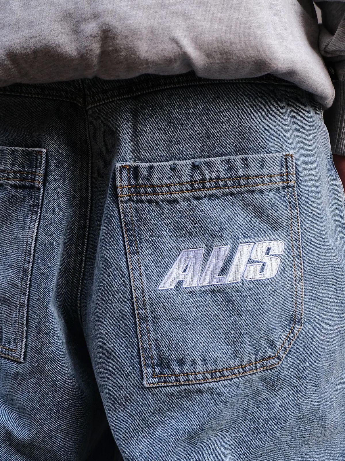 Blue bam wide fit jeans ALIS