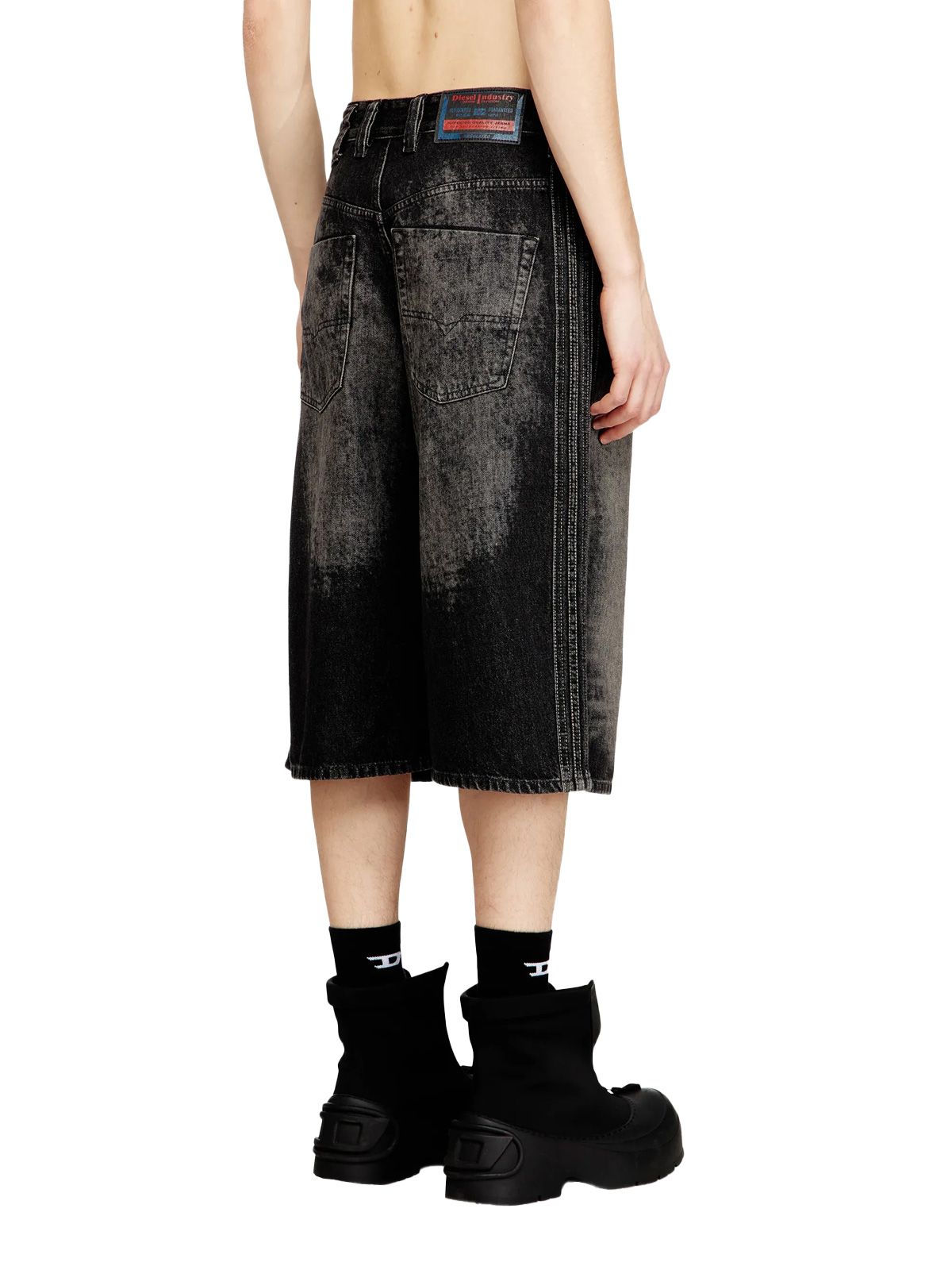 pantaloncini jeans neri  DIESEL