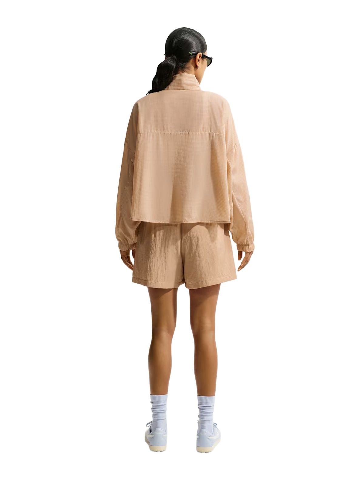 giacca in tessuto antistrappo leggera oversize beige  NIKE