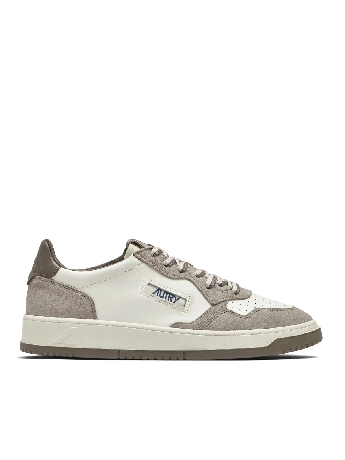 medalist low white grey 