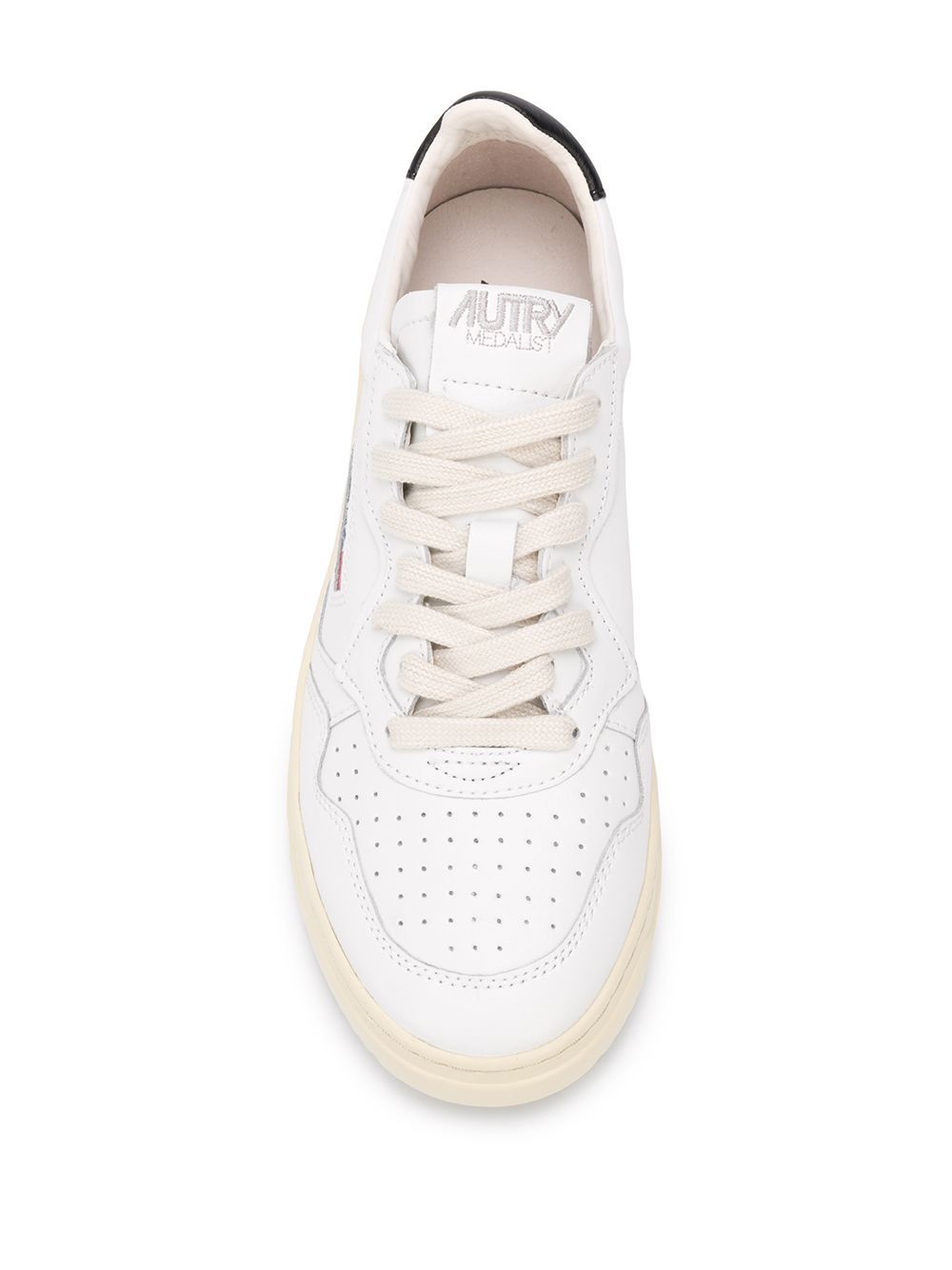 medalist low white black  AUTRY