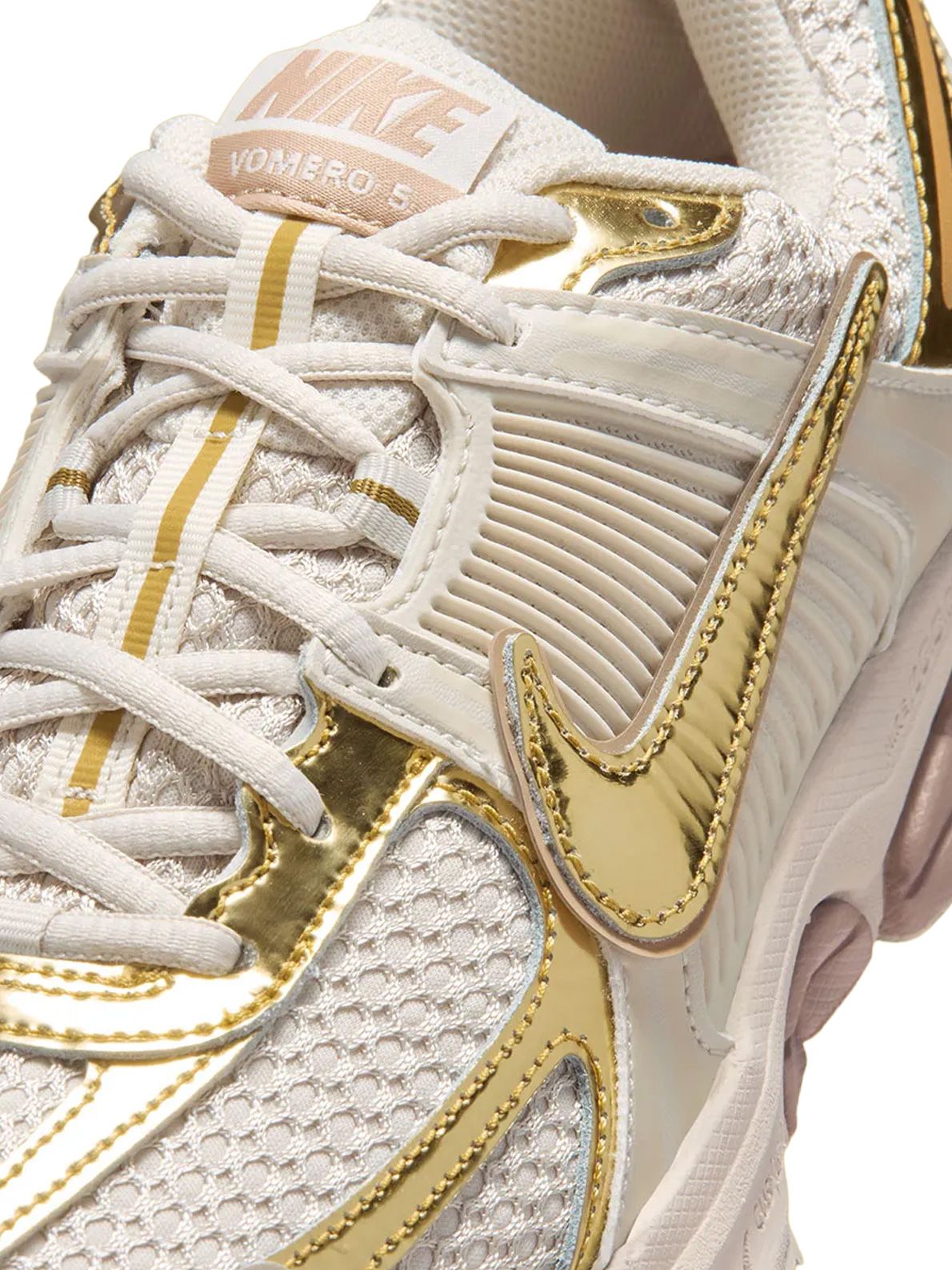 zoom vomero 5 NIKE