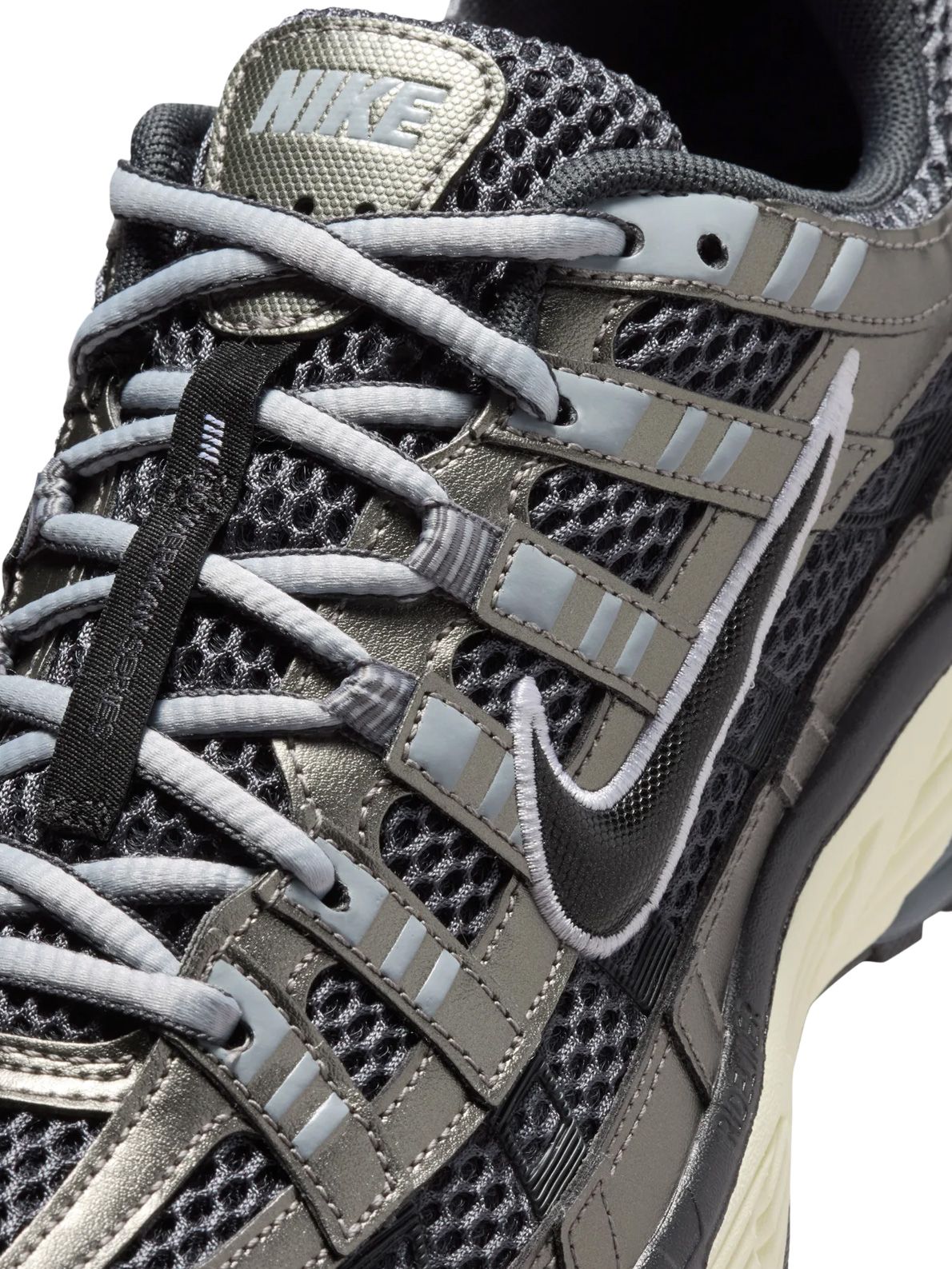 p-6000 grey  NIKE