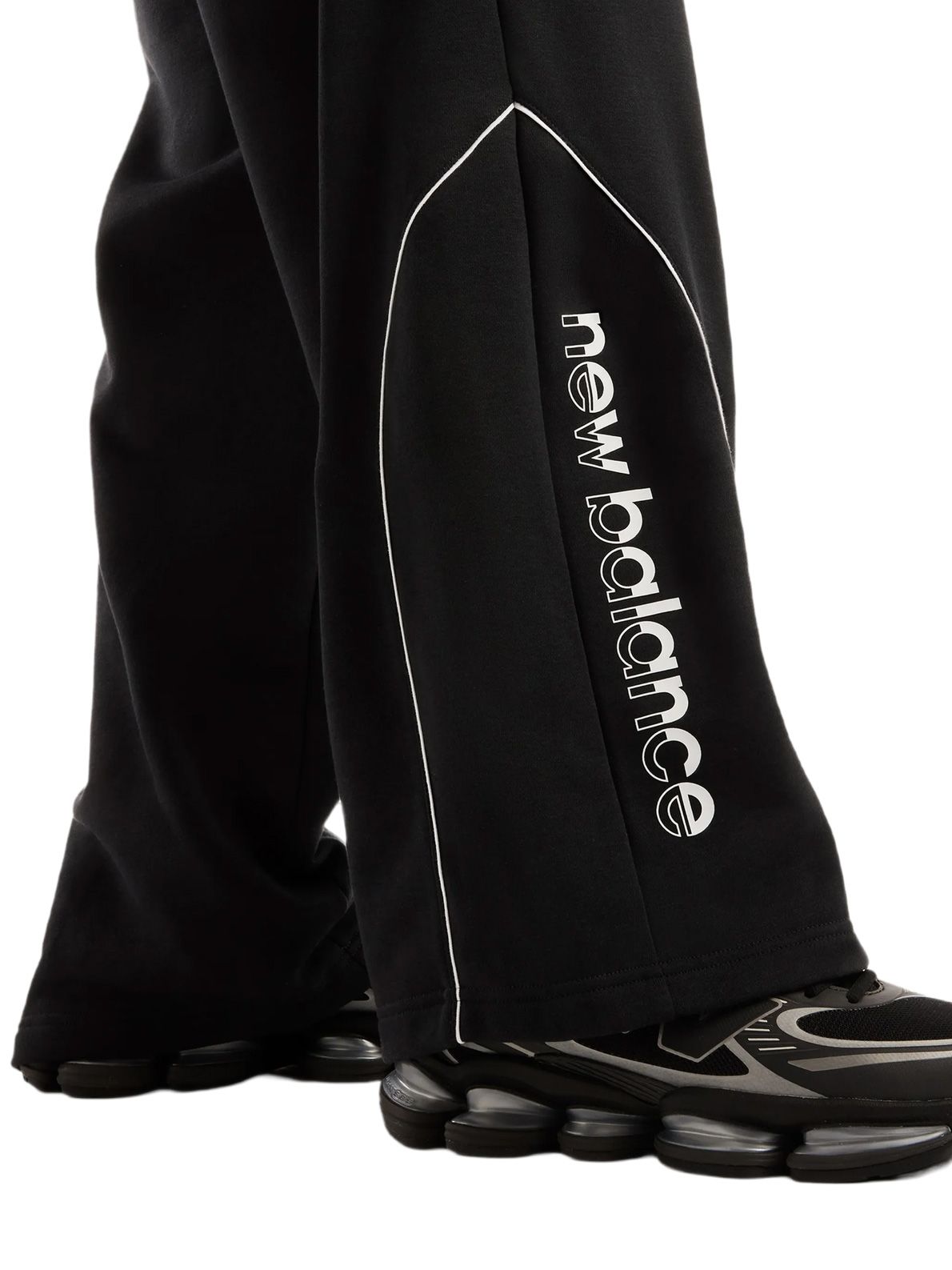 Black trackpants NEW BALANCE