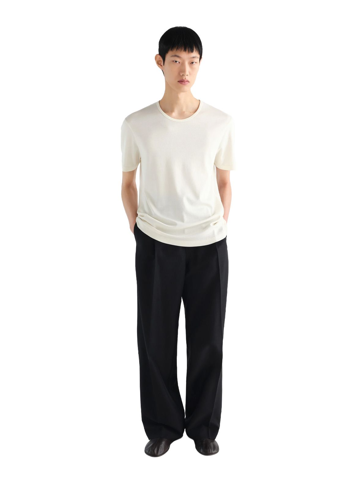 T-SHIRT CON SCOLLO A U BIANCA LEMAIRE
