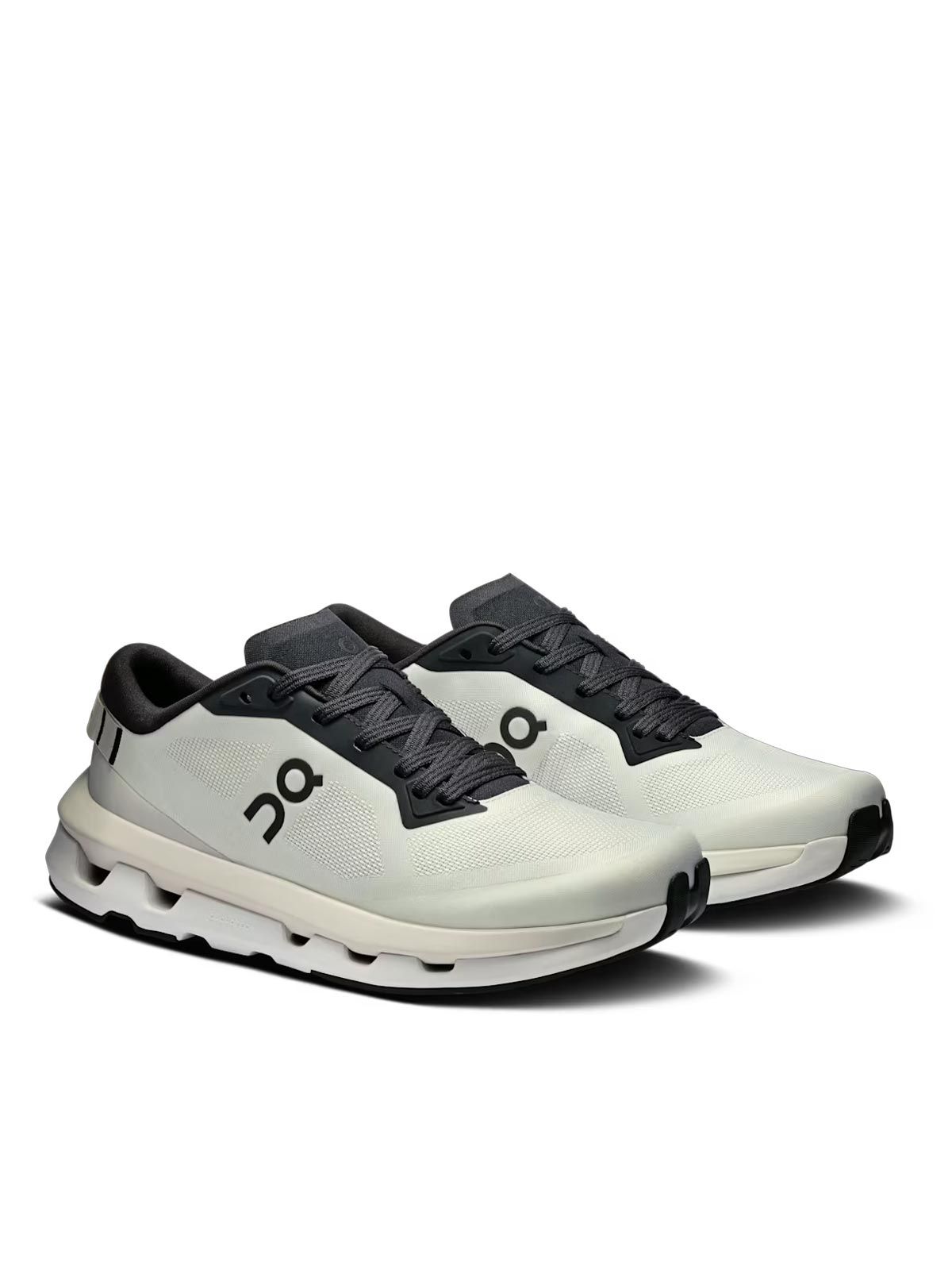 Sneakers cloudzone ghiaccio e nere ON RUNNING