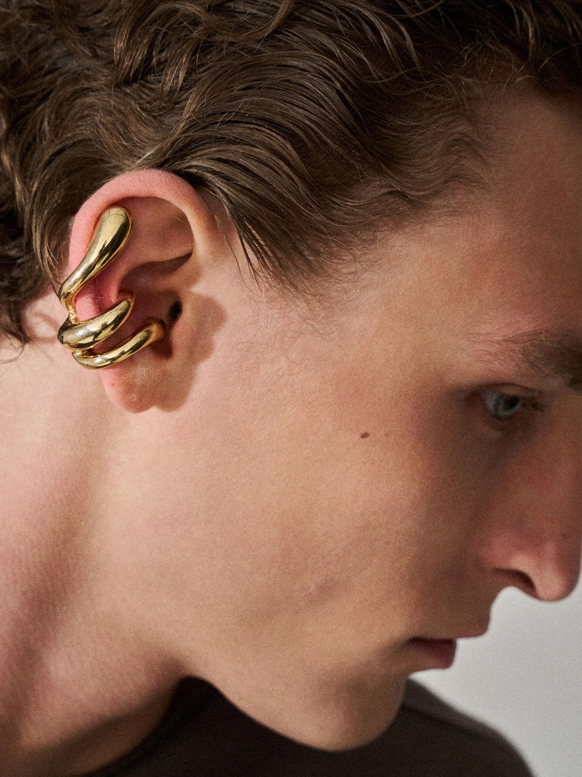 Gold blow up forma ear cuff PANCONESI