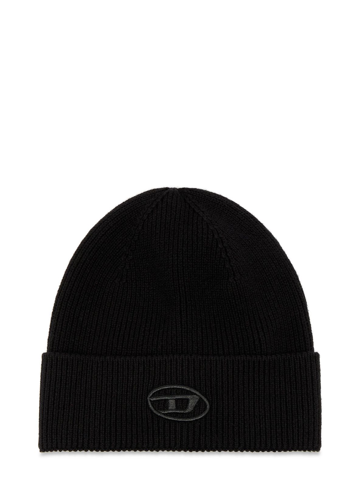 Black beanie