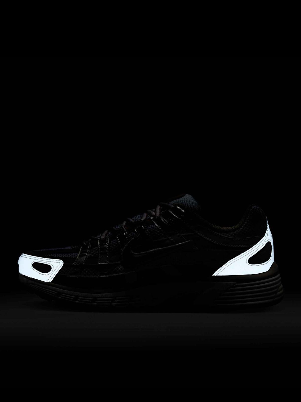 White p-6000 sneakers NIKE