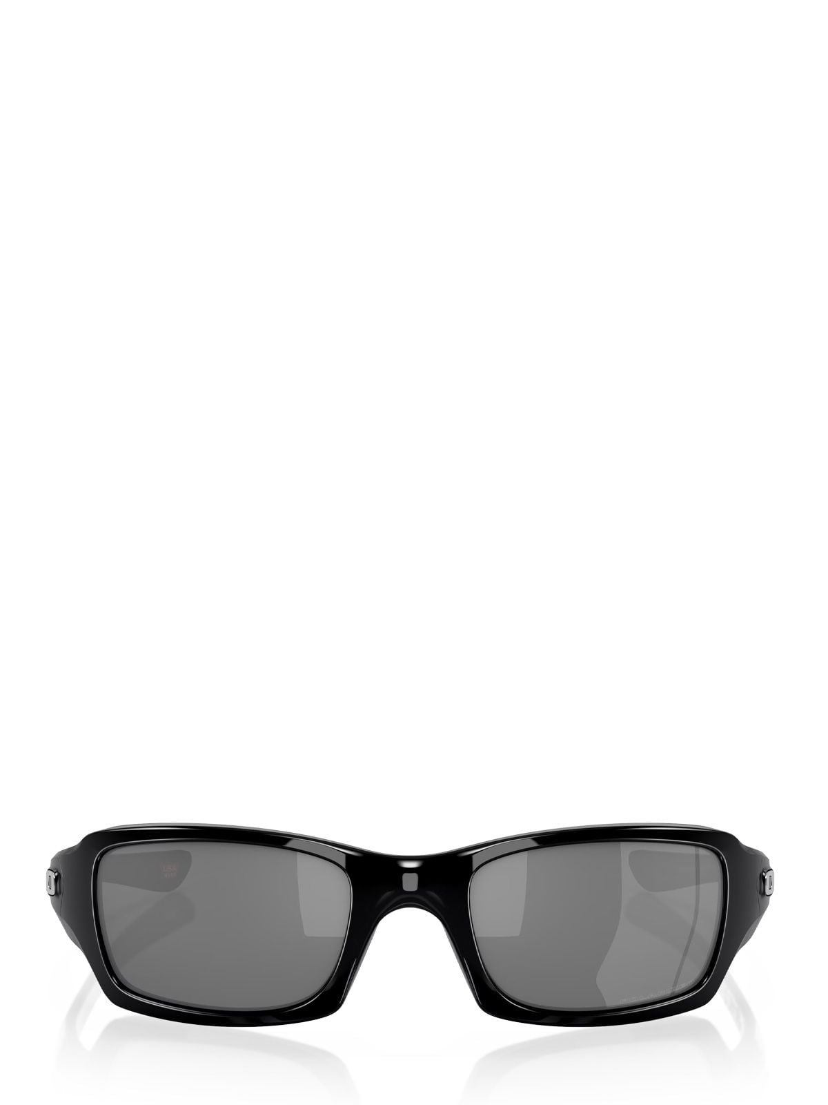 Polished black fives sqared sunglasses
