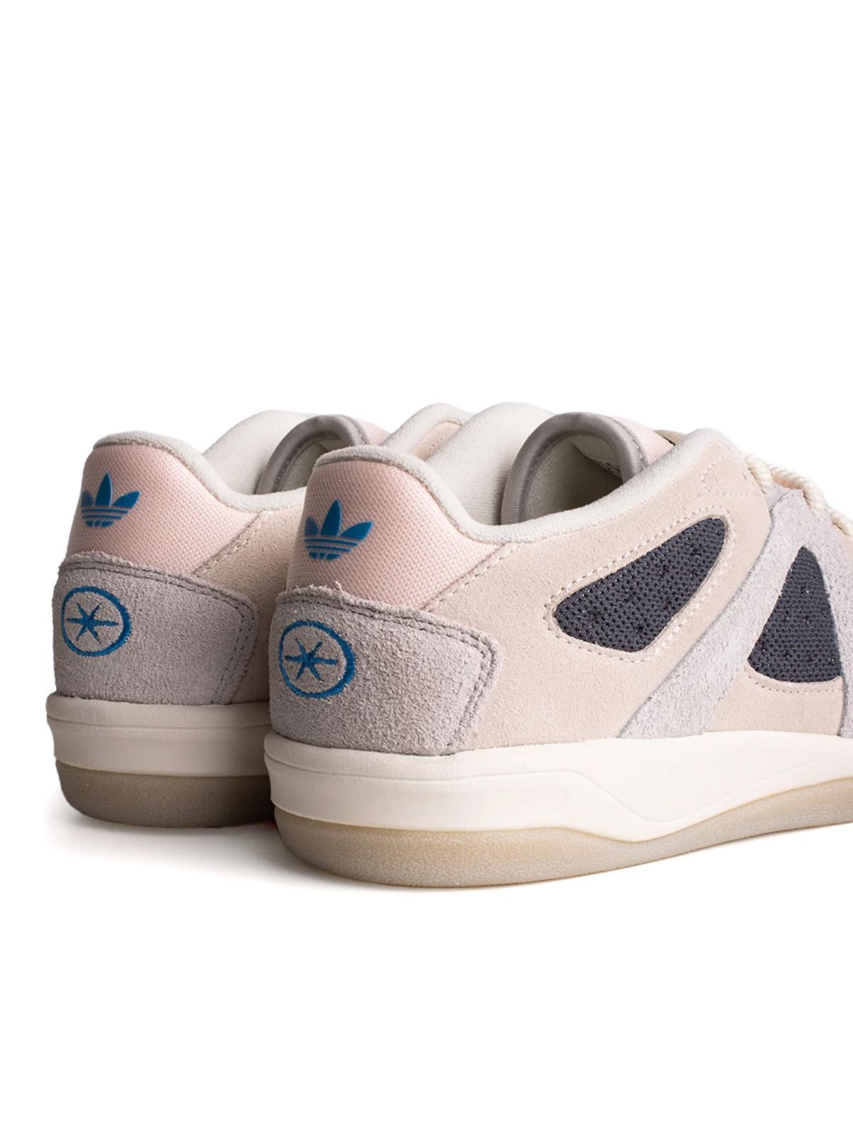 Sneakers badbo 1.1 bad bunny bianco rosa ADIDAS ORIGINALS X BAD BUNNY