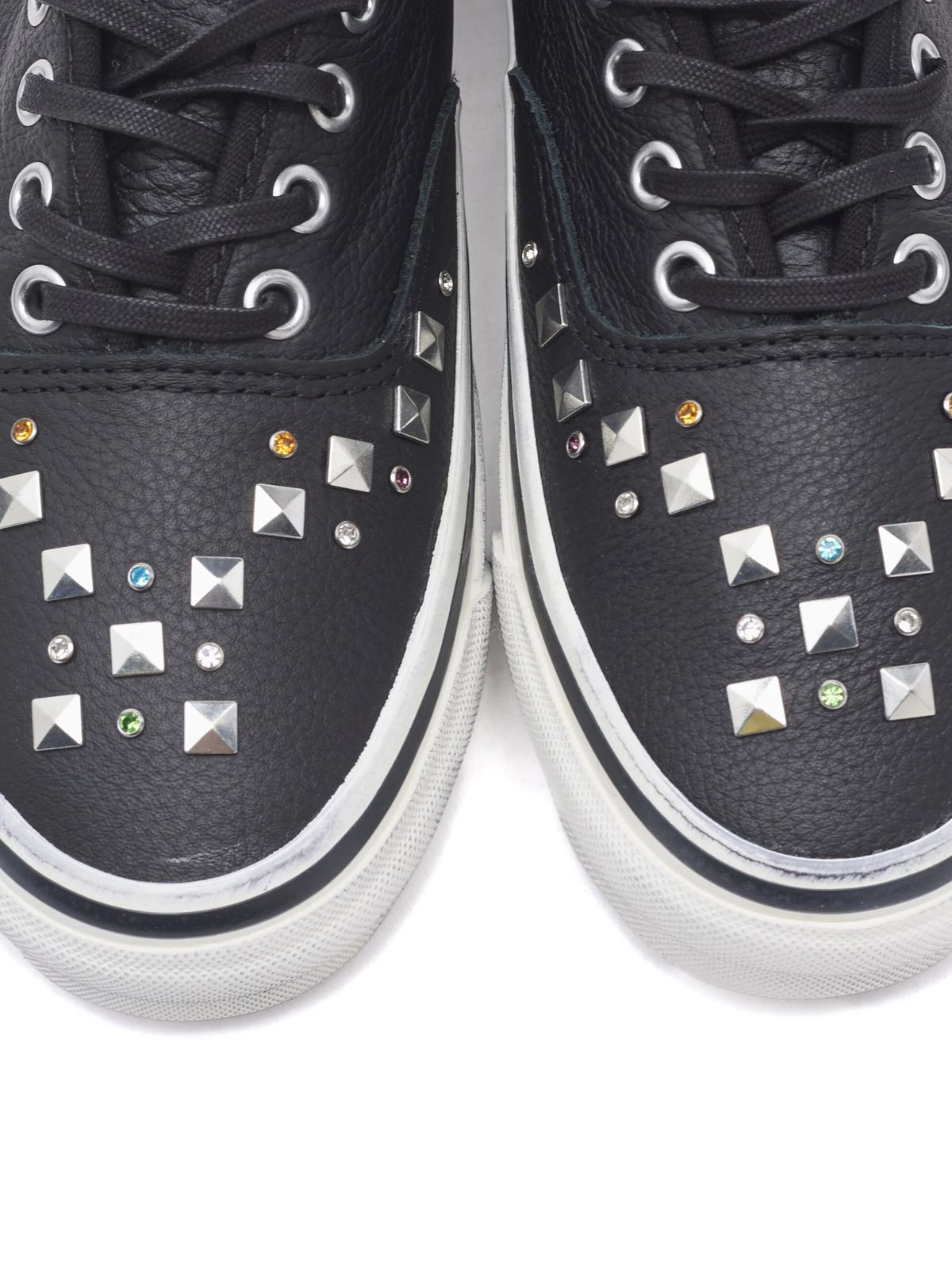 Black authentic 44 combat sneakers VANS