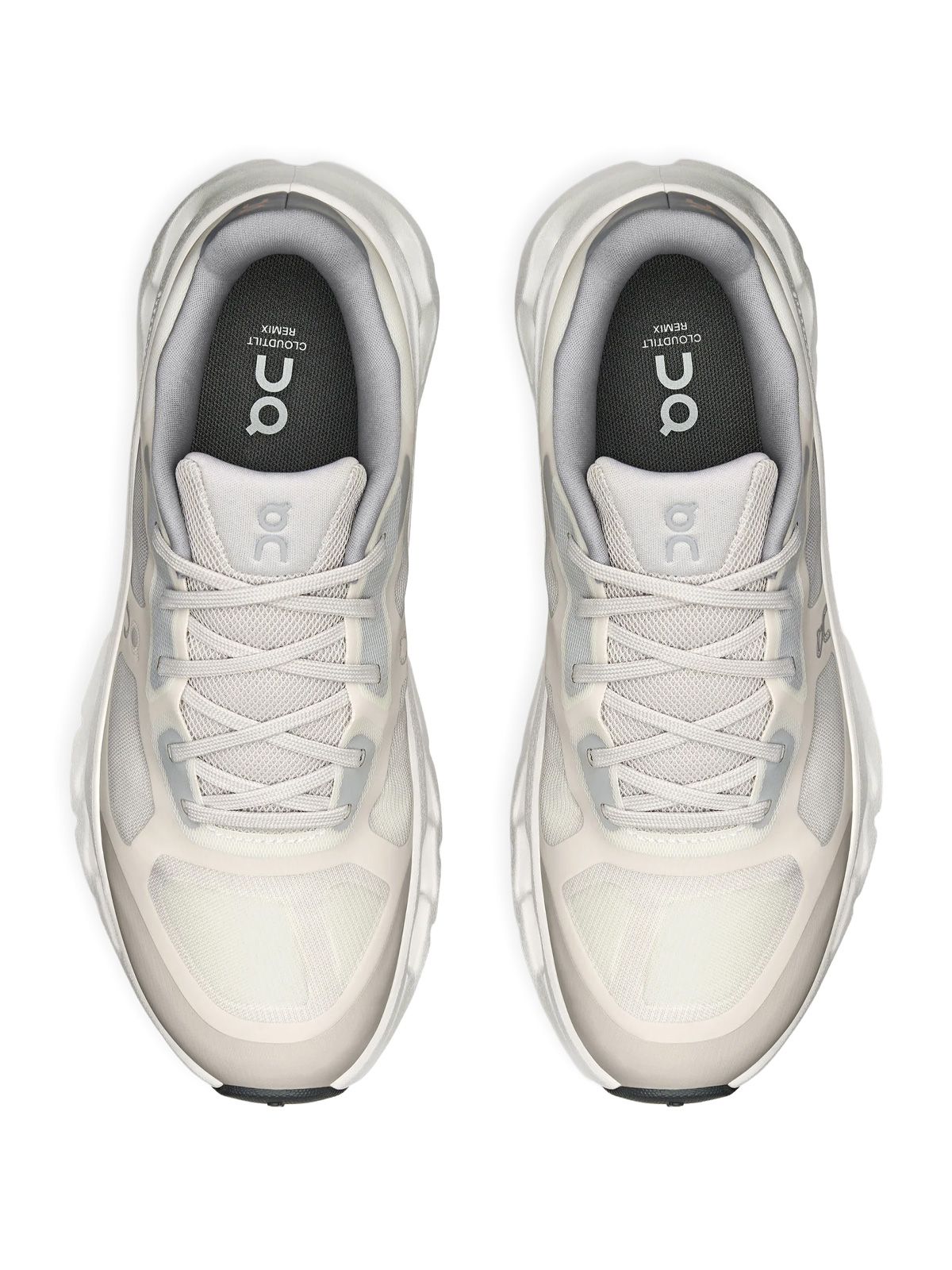 White cloudtilt moon sneakers ON RUNNING