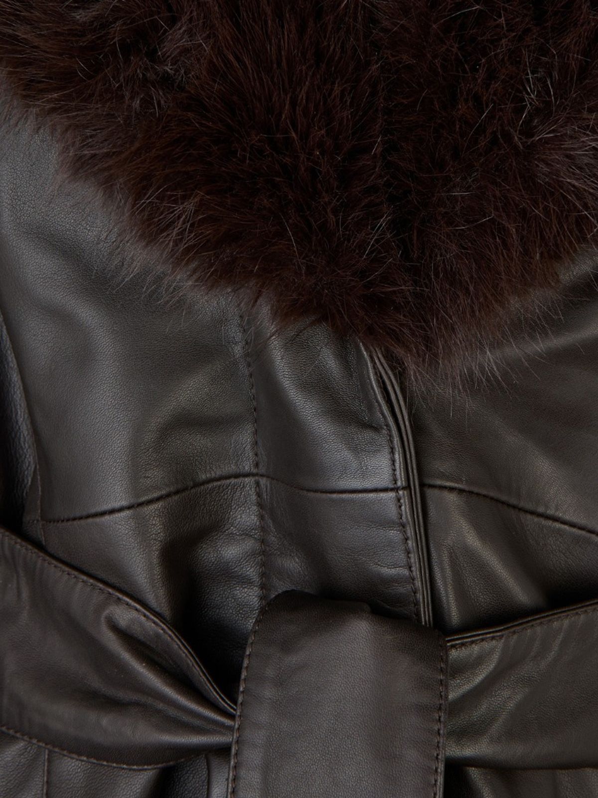 Cappotto in pelle marrone nocciola con collo in finta pelliccia ROTATE