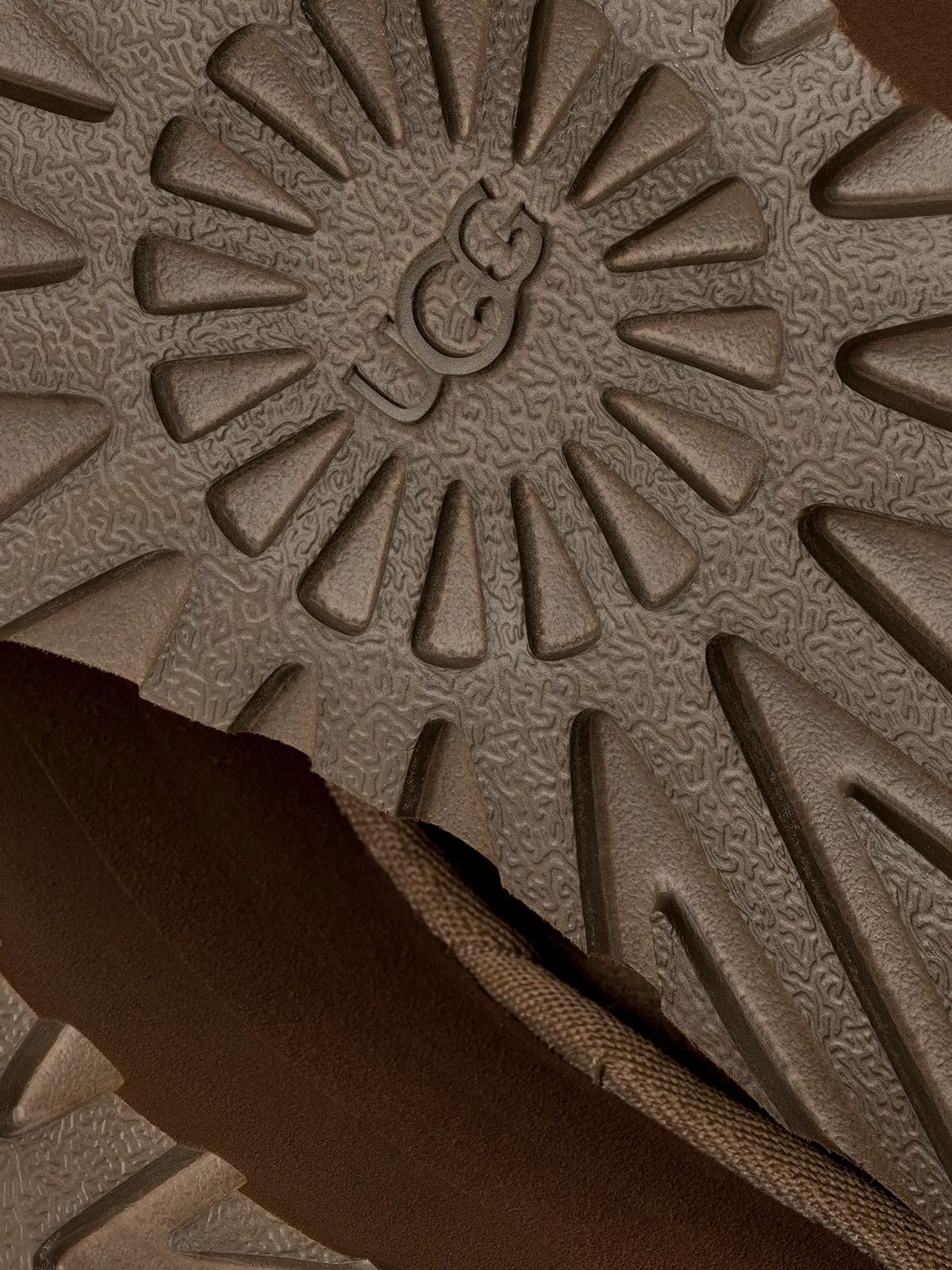 Stivaletti classic ultra mini platform beige UGG