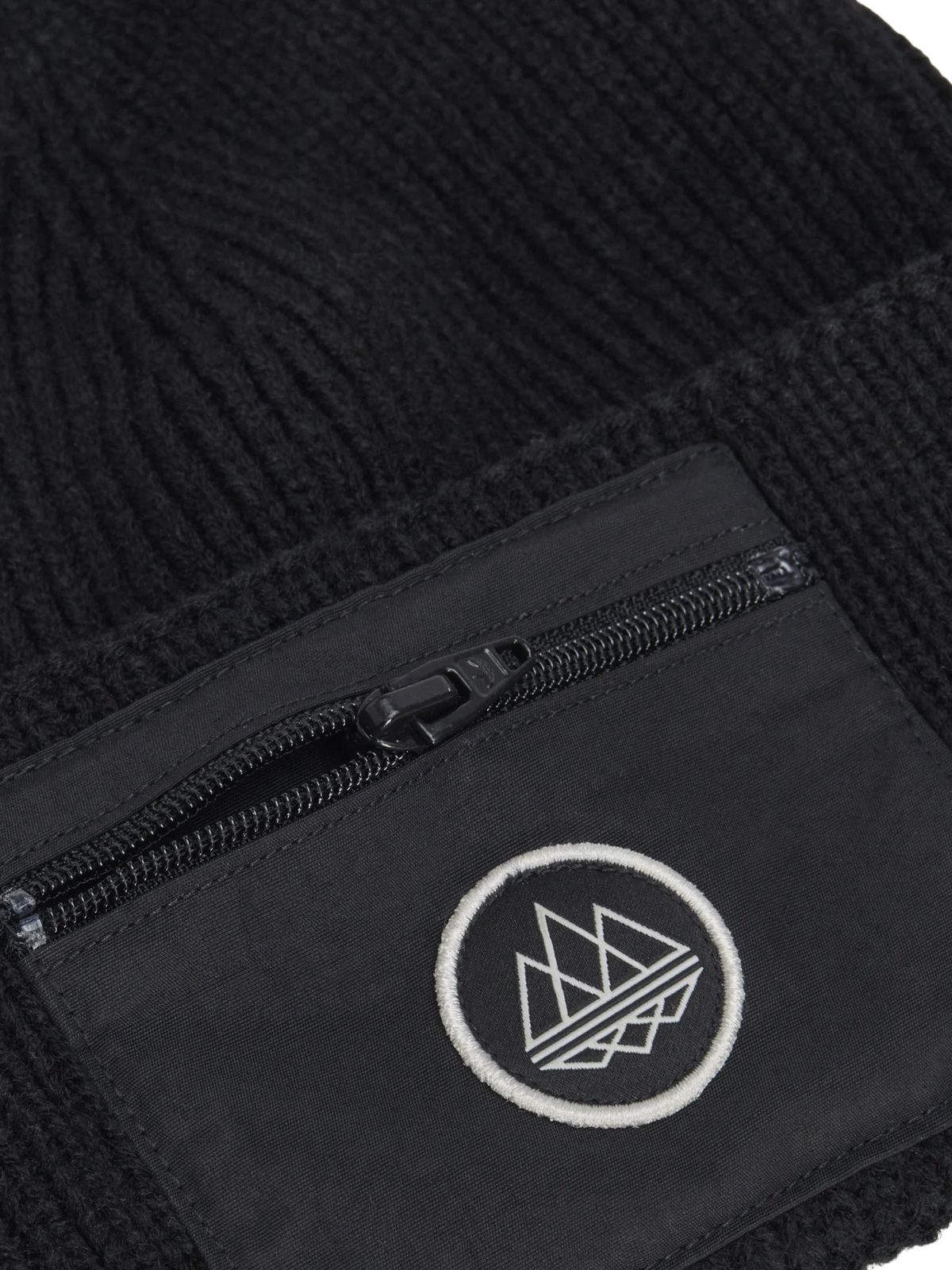 Black wethrlam beanie ADIDAS SPEZIAL